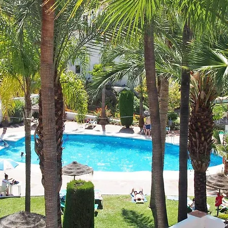 Rabat 24, Oasis De Capistrano * Nerja