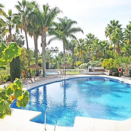 Rabat 24, Oasis De Capistrano * Nerja